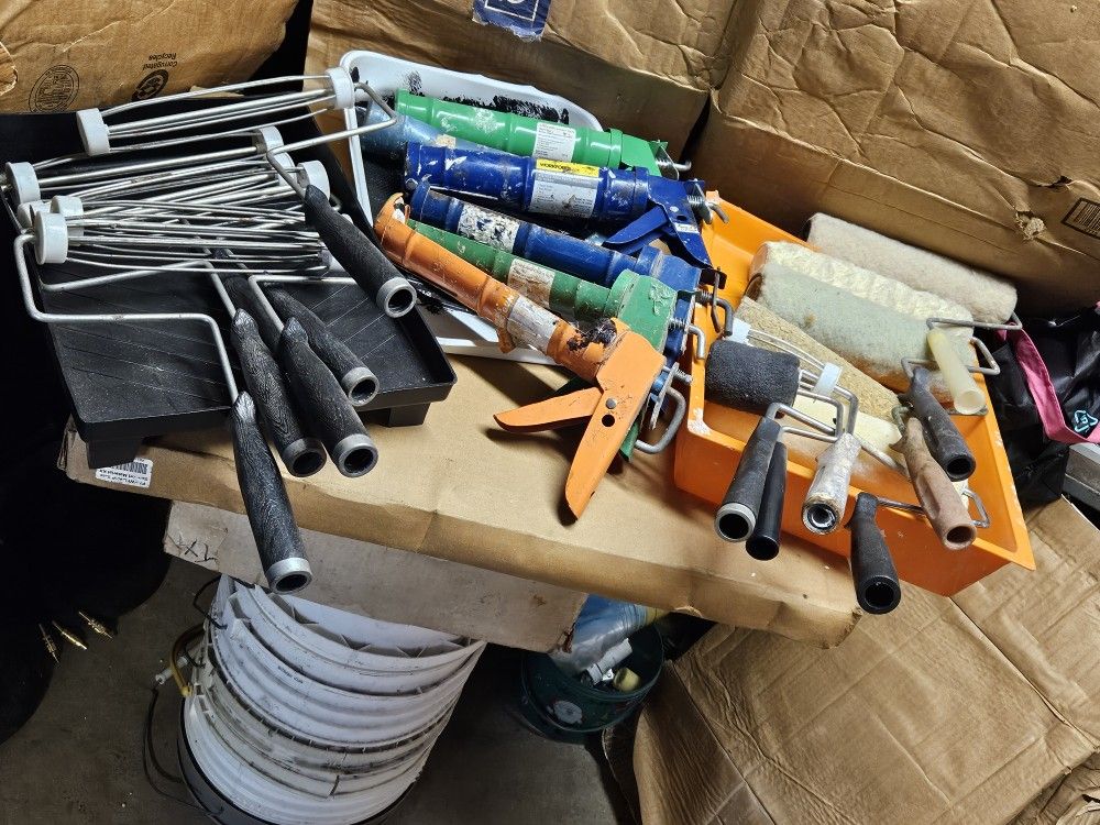 Painting And Caulking Equipment