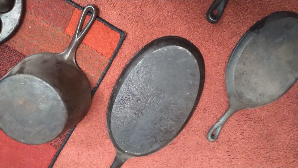HUGE Cast Iron 20” Inch Cabela's Skillet Camping BBQ Cooking Gear for Sale  in Tumwater, WA - OfferUp