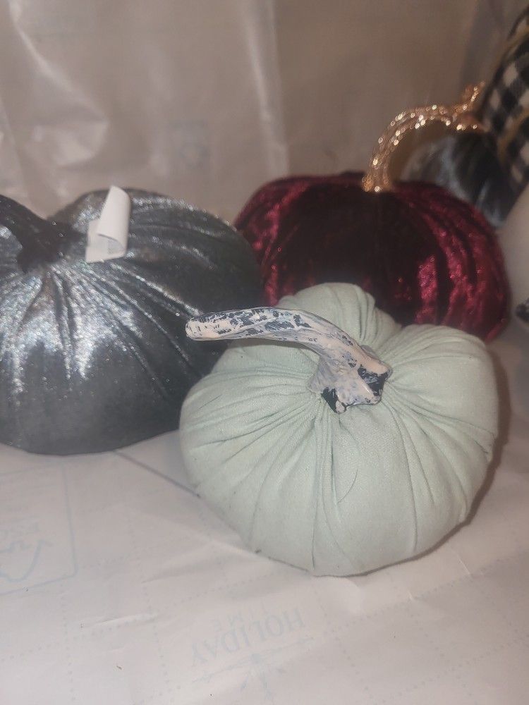 40 New Pumpkins