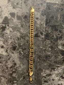 $20 OBO Gold Plated Bracelet  9”