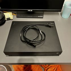Xbox 1 X plus power cord