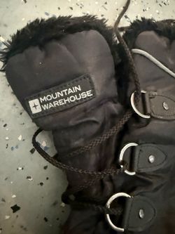 Mountain warehouse snow boots/shoes kids size 2