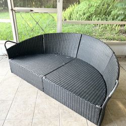 Outdoor Patio Wicker Rattan Round Daybed 