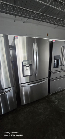 LG French Door Fridge – Stainless, Ice/Water Dispenser