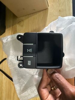 2016-18 Kia Sorento Electronic Parking Break Switch - NEW