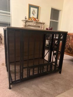 Dog crate- no assembly
