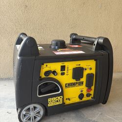 Inverter Generator Champion 3100W/2800W