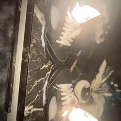 Jordan 5 Metallic