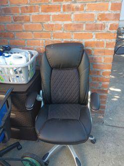 1 chair