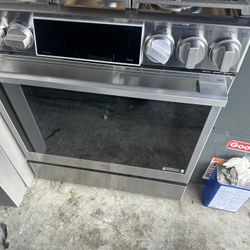 Brand New Stainless Steel L G  Studio Dual Fuel Slide In Stove 