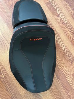 Harley cvo seat