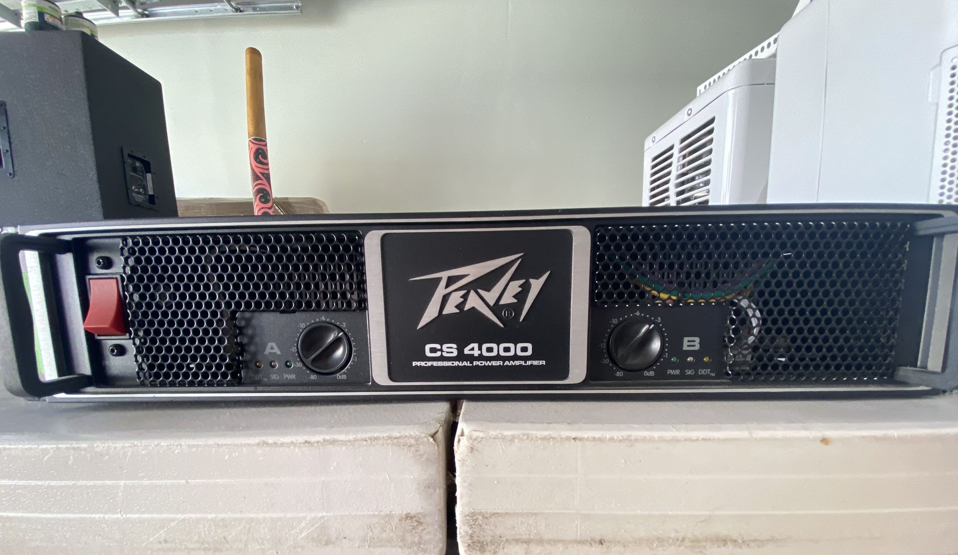 Peavey CS 4000 Power Amp