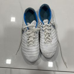Women’s Size 9 Nike Sport Cletes