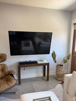 55” Samsung flat screen smart tv
