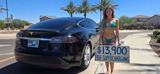 2015 Tesla Model S