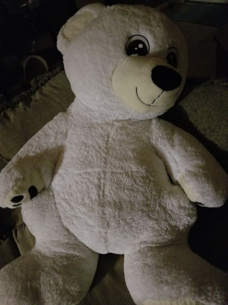 3 FOOT STUFFED BEAR