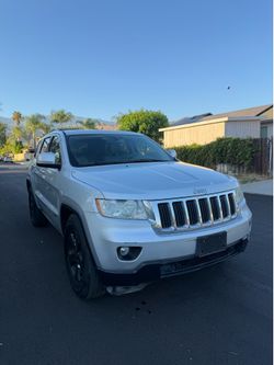 2011 Jeep Grand Cherokee Laredo