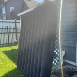 Queen Size Air Mattress