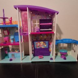POLLY POCKET POPPIN' PARTY PAD