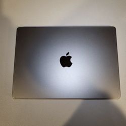 MacBook Pro 14” M3 (Nov 2023) - Like New