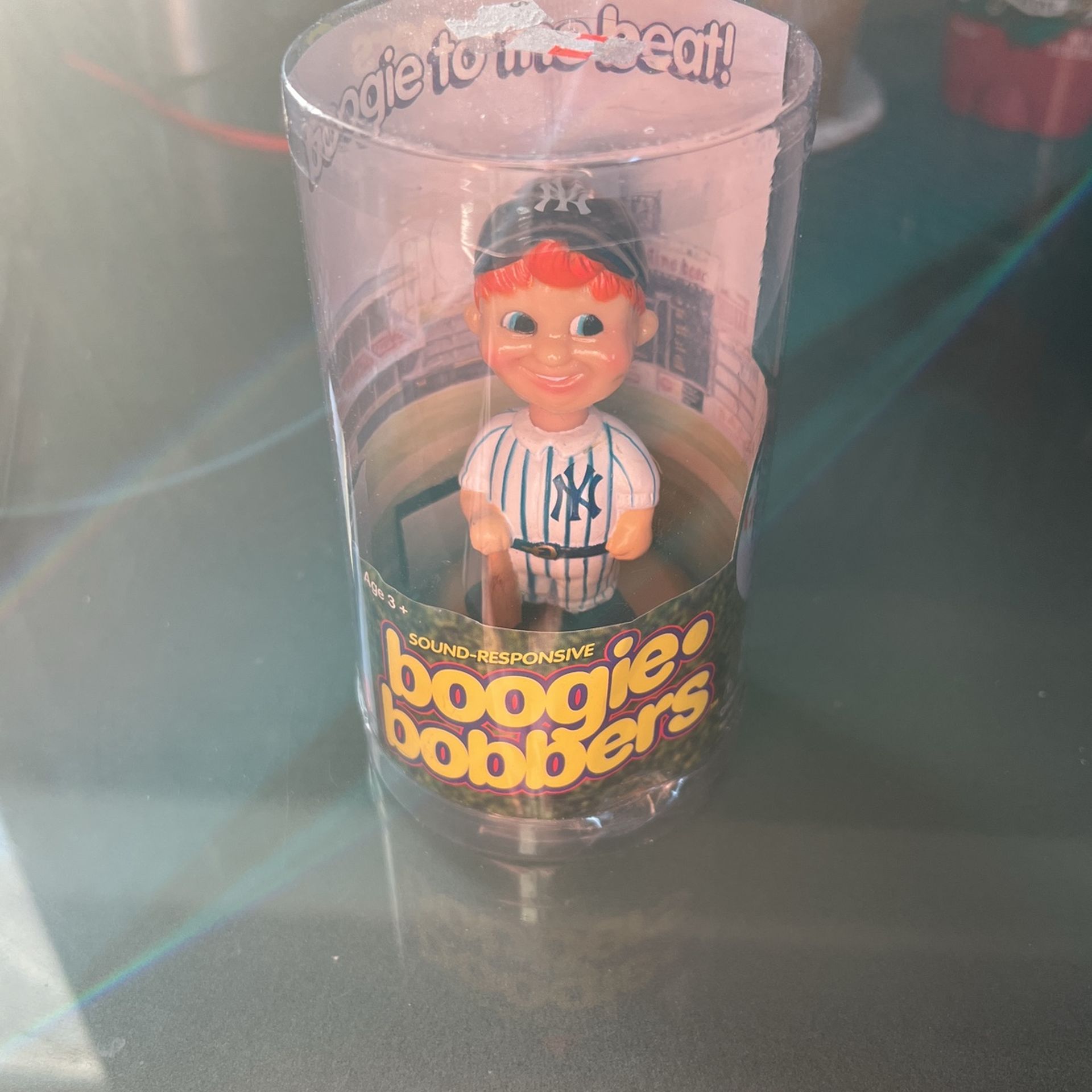 Sound-Responsive Boogie • Bobbers NY Yankees
