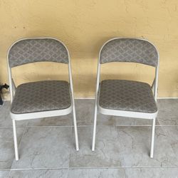 2 Folding Chairs Samsonite Padded Tan 