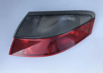 Porsche 996 911 Right Passenger Side Tail light