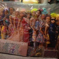 set of 13 dolls with accessories