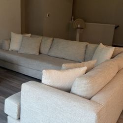 Beautiful Sectional Couch 