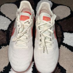 Nike Streetgato Pale Ivory Apricot Agate