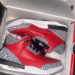 Jordan 3s 