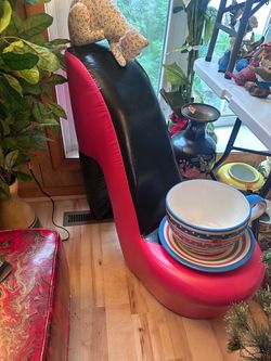 Vintage Faux Leather High Heel Shoe Shaped Lounge