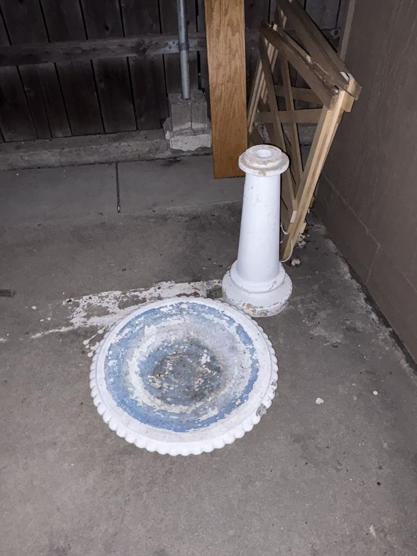 Concrete Bird Bath Free