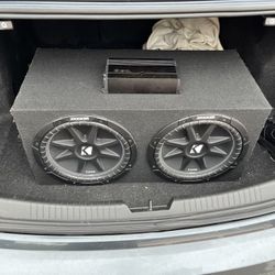 12” Kickers And 1800 W Amp