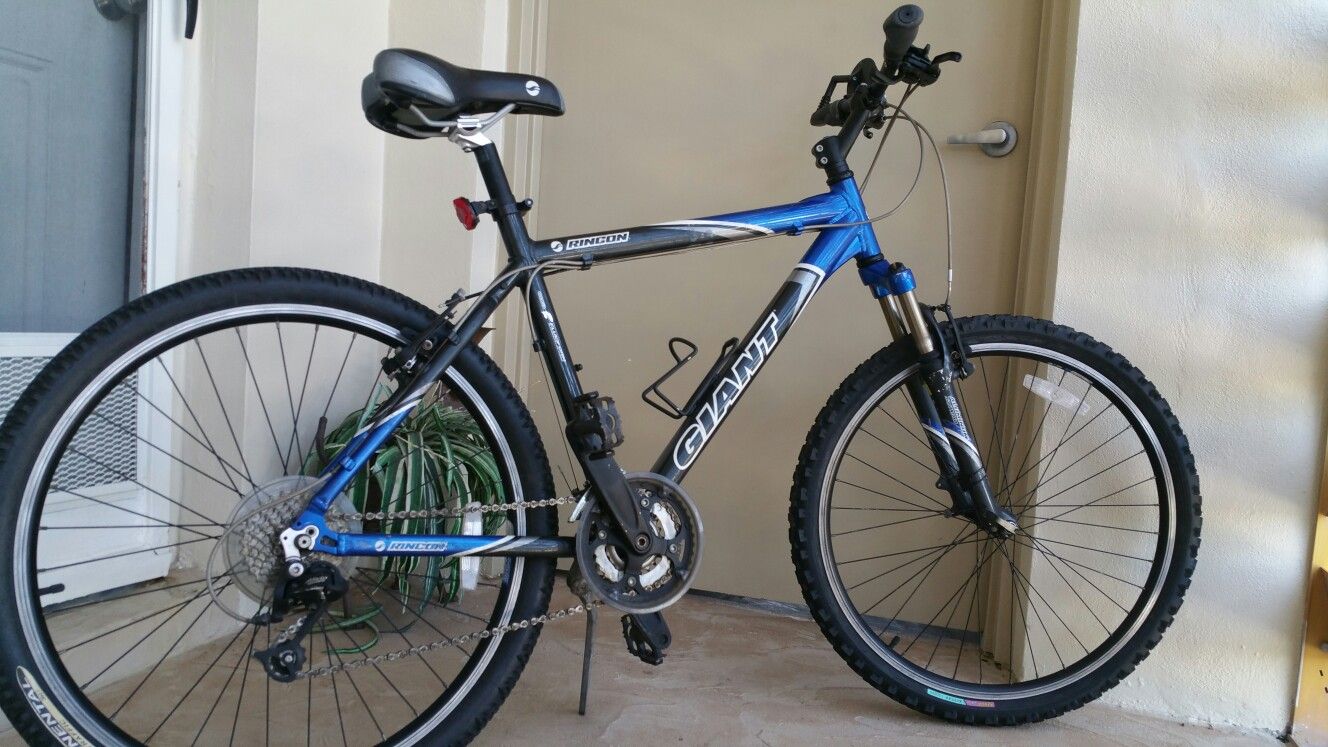 Giant Rincon Mountain Bike 24 speed