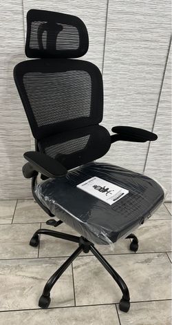 NEW black desk chair