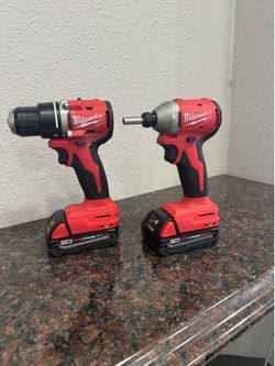 Milwaukee tool set