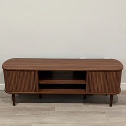 TV Stand - 55”