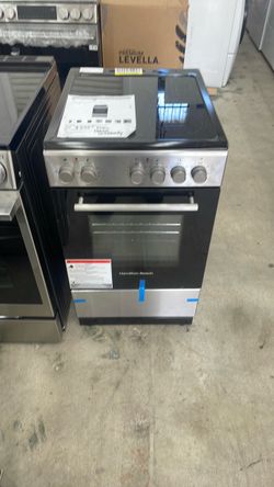 Hamilton Beach Electric Range with Glass Cooktop