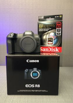 Canon EOS R8 Mirrorless Camera