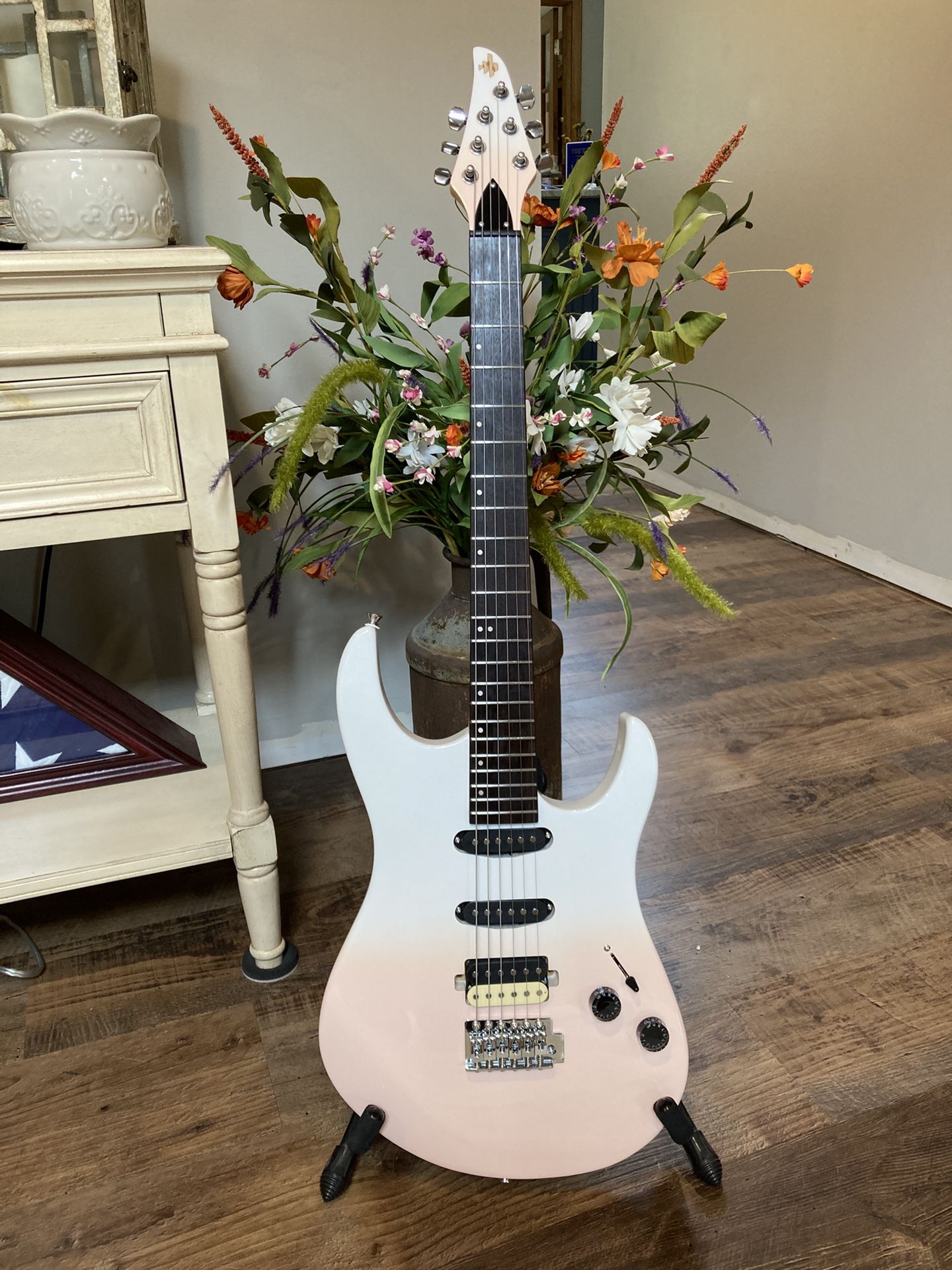 Donner DMT-66 Electric Guitar