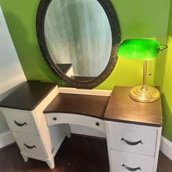 Children’s Vanity And Mirror