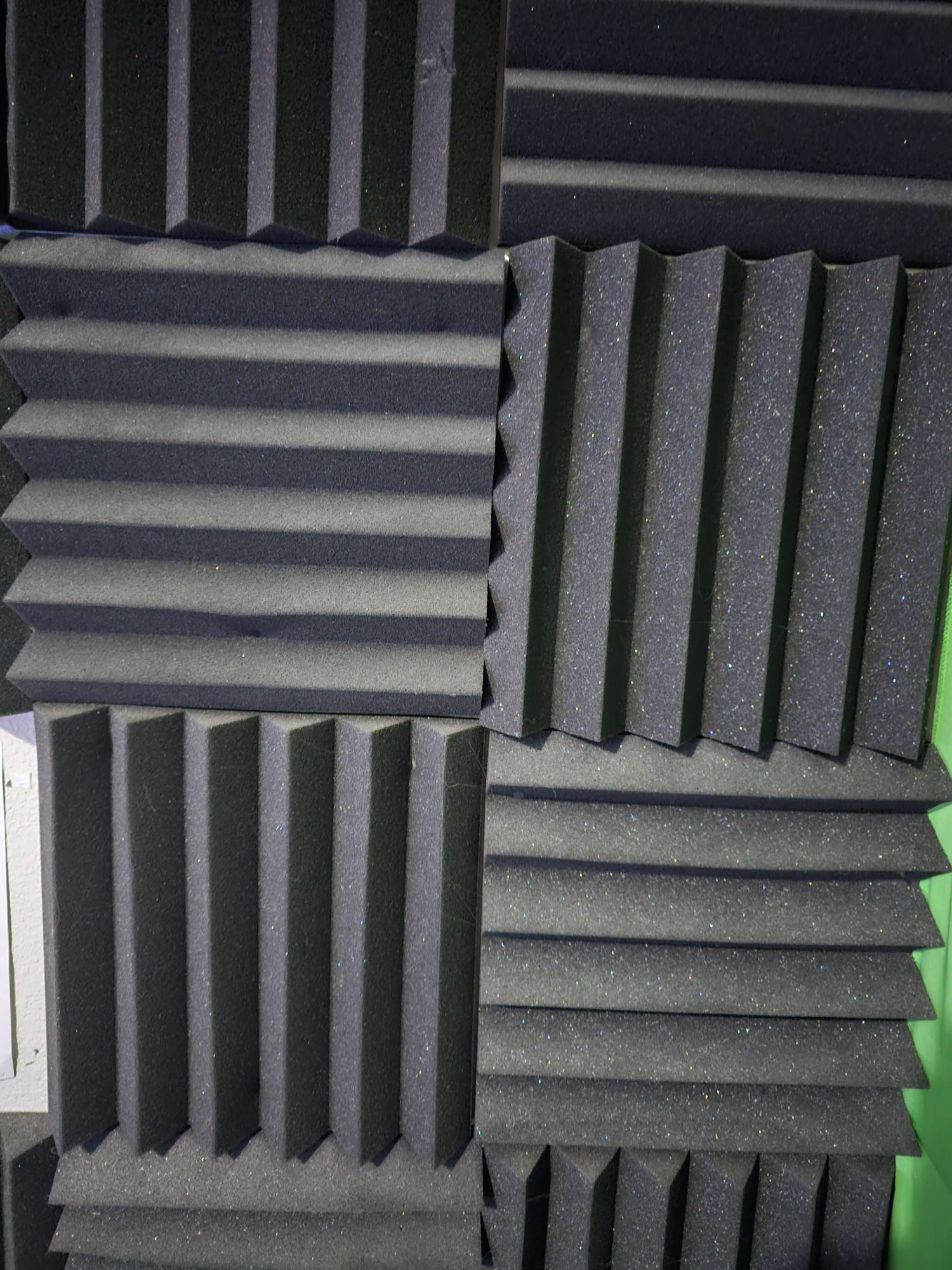 Acoustic Foam Bundle — 24‑Pack 2″ Wedge Panels + 4 Bass Traps (Pro Quality)