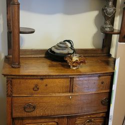 Oak Wood Dresser 