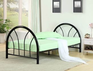 MATTRESS INCLUDED - TWIN METAL BED FRAME