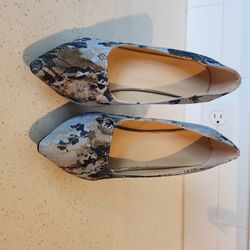 Blue/ Gold Floral Heels