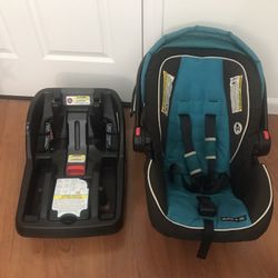 Graco SnugRide 35 infant car seat 