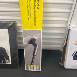 Hoot Cordless Spin Scrubber 