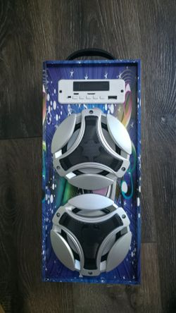 Portable Bluetooth Speaker with Handle