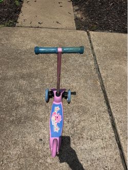 Peppa Pig 3-Wheel Scooter – Great for Toddlers & Young Kids!